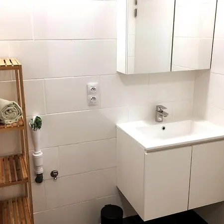 Hébergement de vacances Wh36 Gezellig Vakantiehuis Met 2 Slk, Tuin En Parking *
